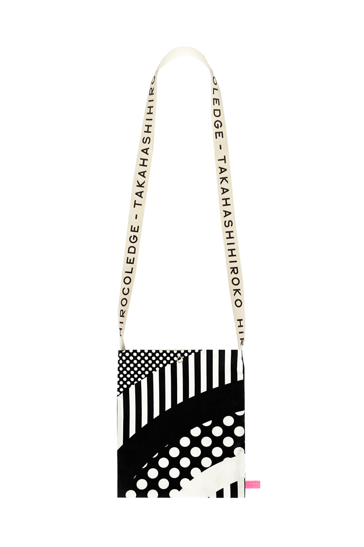 サコッシュ [ ROCK ]