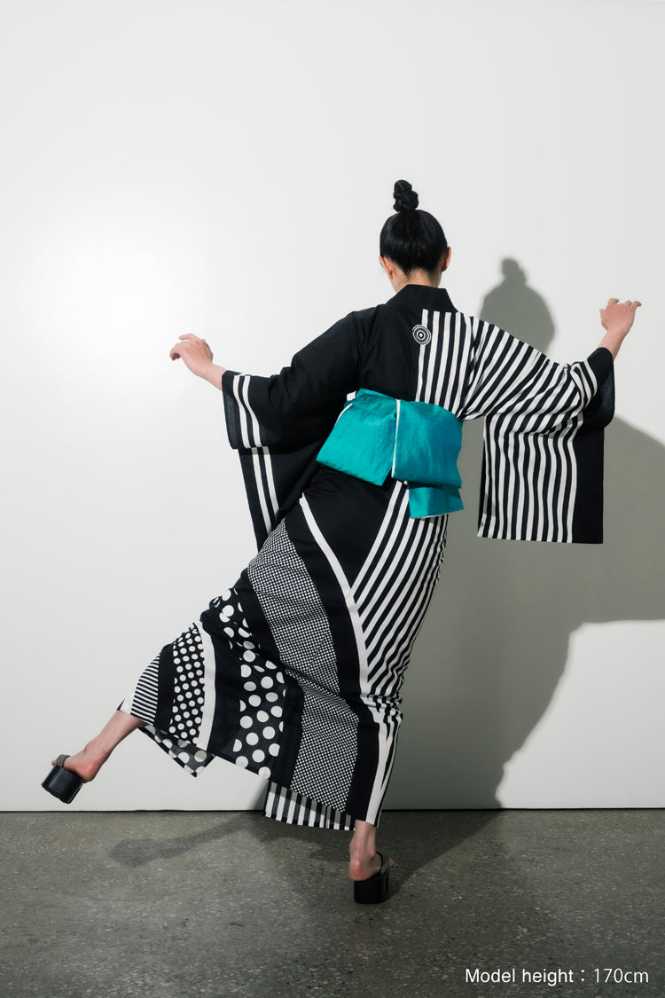 お仕立て上がり絵羽浴衣 女物 [ ROCK ]